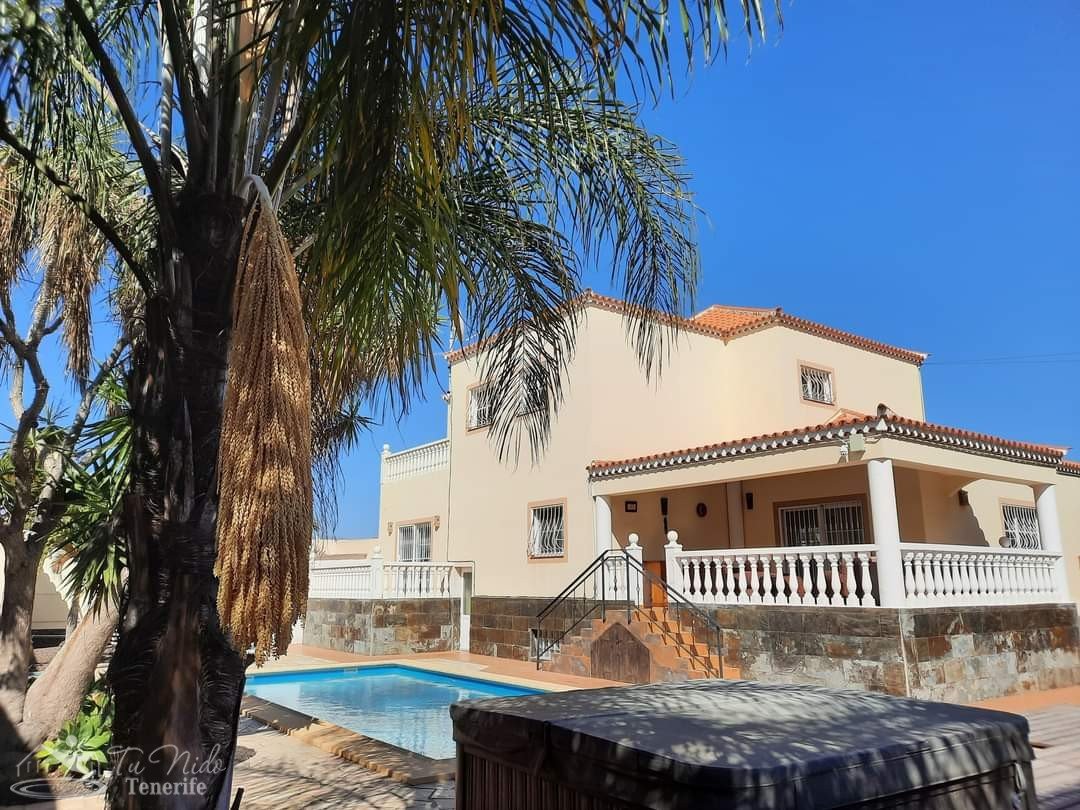 Willa w Las Galletas, Tenerife, Hiszpania 4 sypialnie, 1005 mkw. nr 69018