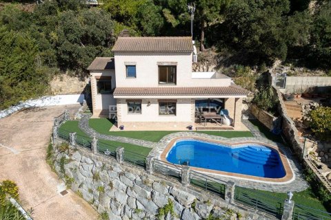 Villa à Lloret de Mar, Girona, Espagne 3 chambres, 160 m2 No. 177223