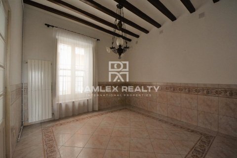 House à vendre à Lloret de Mar, Girona, Espagne, 7 chambres, 282 m2 No. 177219 - photo 2