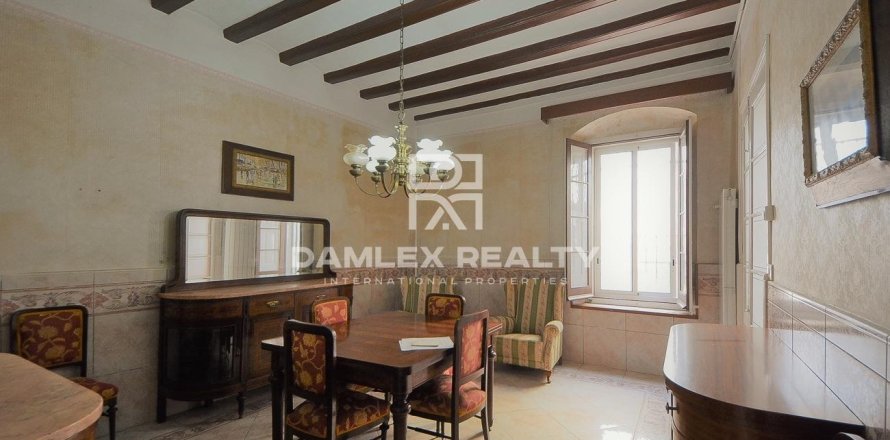 House à Lloret de Mar, Girona, Espagne 7 chambres, 282 m2 No. 177219