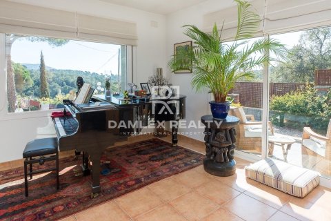 Villa à vendre à Lloret de Mar, Girona, Espagne, 3 chambres, 210 m2 No. 177221 - photo 9