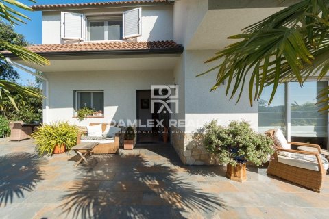Villa à vendre à Lloret de Mar, Girona, Espagne, 3 chambres, 210 m2 No. 177221 - photo 4