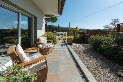 Villa à vendre à Lloret de Mar, Girona, Espagne, 3 chambres, 210 m2 No. 177221 - photo 19