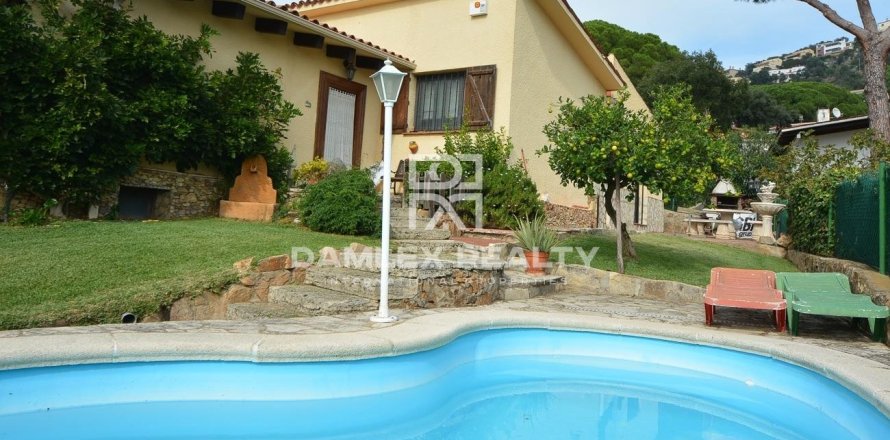 House à Platja D'aro, Girona, Espagne 4 chambres, 170 m2 No. 177218