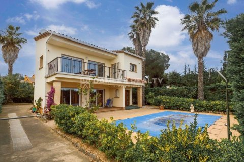 Casa a Calonge, Girona, Spagna 4 camere da letto, 258 mq. N° 177217