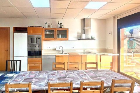 Villa à vendre à Lloret de Mar, Girona, Espagne, 4 chambres, 240 m2 No. 177222 - photo 29