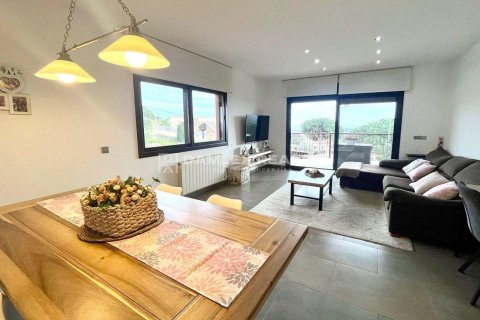 Villa à vendre à Lloret de Mar, Girona, Espagne, 4 chambres, 240 m2 No. 177222 - photo 9