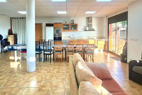 Villa à vendre à Lloret de Mar, Girona, Espagne, 4 chambres, 240 m2 No. 177222 - photo 25