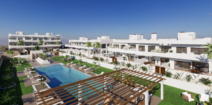 Apartment in Los Alcazares, Murcia, Spain 2 bedrooms, 67 sq.m. No. 161094
