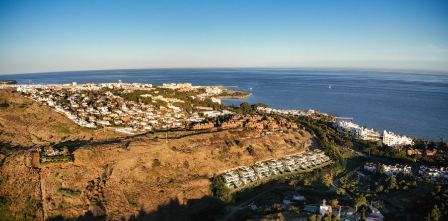 House in Marbella, Malaga, Spain 3 bedrooms, No. 174267