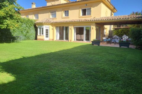 Villa zum Verkauf Madrid, Spanien 5 Schlafzimmer, 450 m2 Nr. 63078 - Foto 1