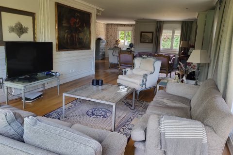 Villa zum Verkauf Madrid, Spanien 5 Schlafzimmer, 450 m2 Nr. 63078 - Foto 8
