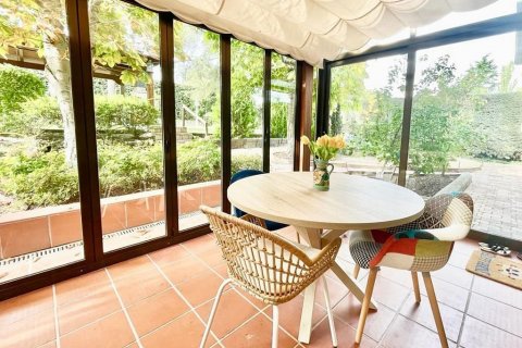 Villa in vendita Madrid, Spagna 5 camere da letto, 440 mq. N° 63079 - foto 7