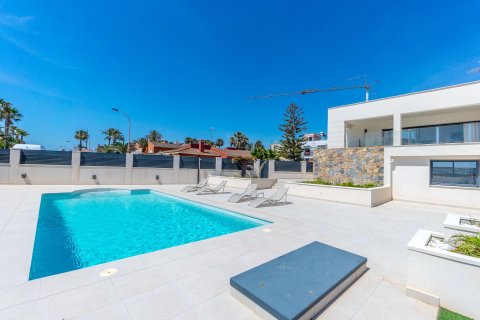 Villa for sale La Veleta, Alicante, Spain 5 bedrooms, 200 sq.m. No. 139349 - photo 4