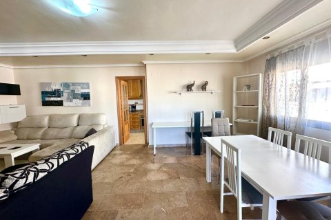 Lägenhet till salu Torrevieja, Alicante, Spanien 4 sovrum, 130 kvm. Nr. 139353 - foto 6