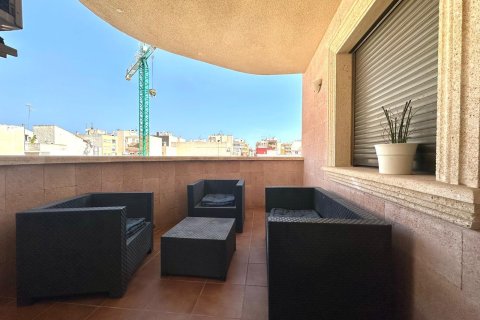 Lägenhet till salu Torrevieja, Alicante, Spanien 4 sovrum, 130 kvm. Nr. 139353 - foto 8