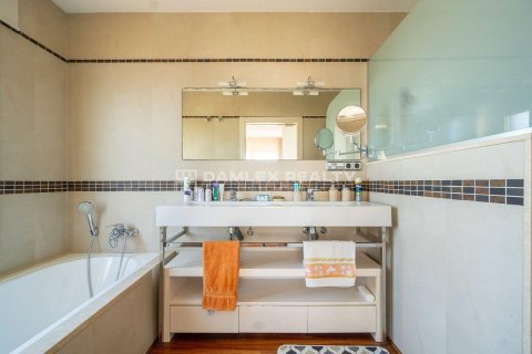 House à vendre à Lloret de Mar, Girona, Espagne, 3 chambres, 377 m2 No. 177084 - photo 26