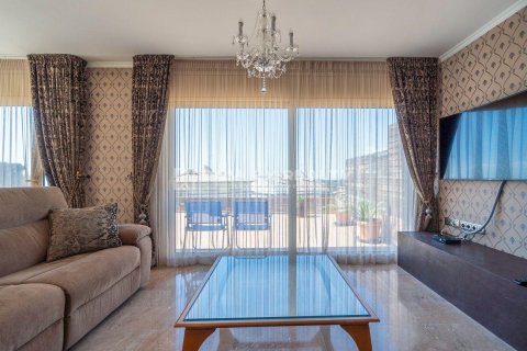 House à vendre à Lloret de Mar, Girona, Espagne, 3 chambres, 377 m2 No. 177084 - photo 13