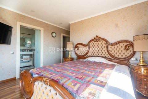 House à vendre à Lloret de Mar, Girona, Espagne, 3 chambres, 377 m2 No. 177084 - photo 28