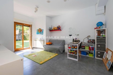 House à vendre à Lloret de Mar, Girona, Espagne, 5 chambres, 363 m2 No. 177086 - photo 17