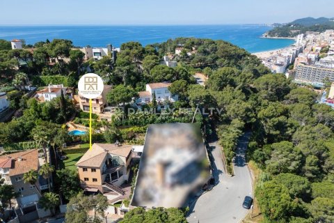 House à vendre à Lloret de Mar, Girona, Espagne, 5 chambres, 363 m2 No. 177086 - photo 2