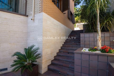 House à vendre à Lloret de Mar, Girona, Espagne, 5 chambres, 363 m2 No. 177086 - photo 10