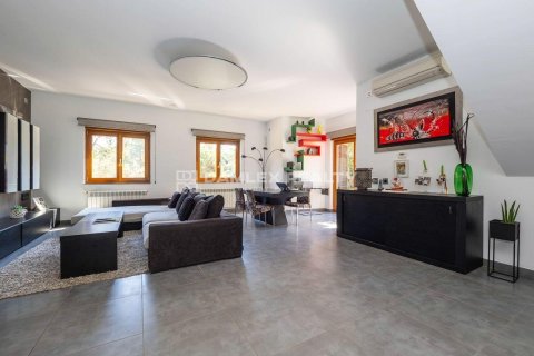 House à vendre à Lloret de Mar, Girona, Espagne, 5 chambres, 363 m2 No. 177086 - photo 13