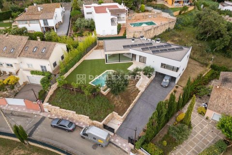 House à vendre à Santa Cristina d'Aro, Girona, Espagne, 4 chambres, 292 m2 No. 177087 - photo 6