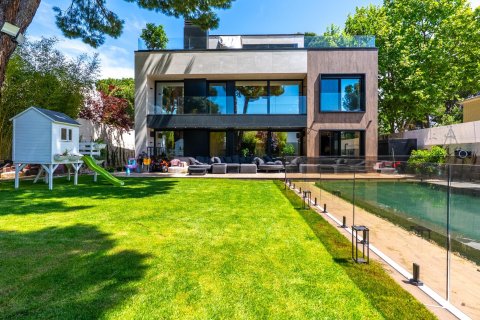 Villa zum Verkauf in Pozuelo de Alarcon, Madrid, Spanien 4 Schlafzimmer, 435 m2 Nr. 168890 - Foto 10