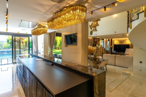 Villa zum Verkauf in Pozuelo de Alarcon, Madrid, Spanien 4 Schlafzimmer, 435 m2 Nr. 168890 - Foto 19