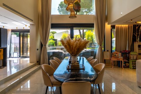 Villa zum Verkauf in Pozuelo de Alarcon, Madrid, Spanien 4 Schlafzimmer, 435 m2 Nr. 168890 - Foto 12