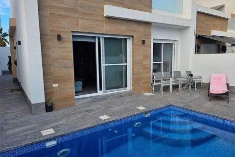 Villa for sale in Avileses, Murcia, Spain 3 bedrooms, 90.01 sq.m. No. 168892 - photo 2