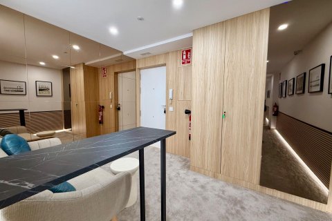 Hotel for sale in Alicante, Spain 3 bedrooms, 130 sq.m. No. 168807 - photo 2
