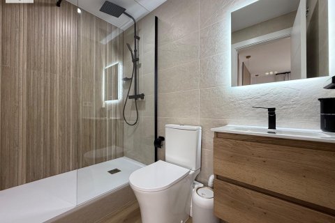 Hotel for sale in Alicante, Spain 3 bedrooms, 130 sq.m. No. 168807 - photo 16
