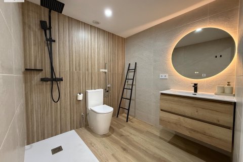 Hotel for sale in Alicante, Spain 3 bedrooms, 130 sq.m. No. 168807 - photo 21