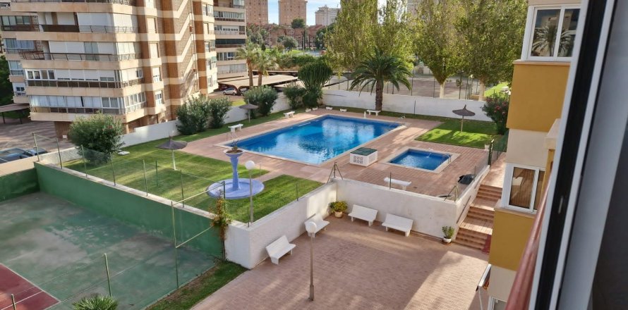 Apartment à Cabo De Las Huertas, Alicante, Espagne 1 chambre, 78 m2 No. 168808