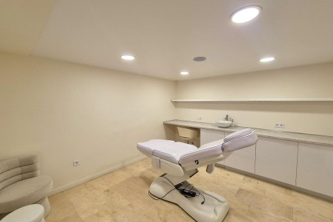 Commercial property for rent in Alicante, Spain 6 bedrooms, 220 sq.m. No. 168891 - photo 10