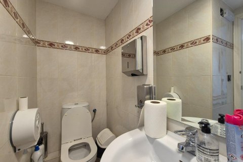 Commercial property for rent in Alicante, Spain 6 bedrooms, 220 sq.m. No. 168891 - photo 18