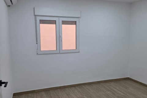 Apartment à vendre à El Perello, Tarragona, Espagne, 3 chambres, 109 m2 No. 188248 - photo 6