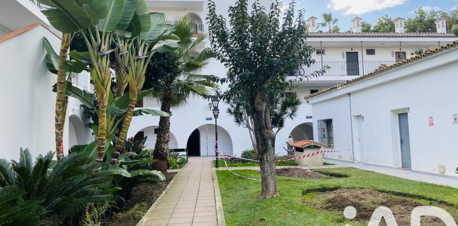 Apartment in Estepona, Malaga, Spain 1 bedroom, 42 sq.m. No. 172568
