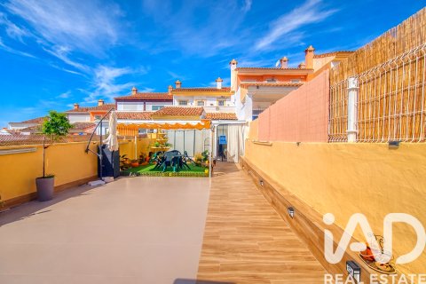 Villetta a schiera in vendita a Mutxamel, Alicante, Spagna 3 camere da letto, N° 172572 - foto 3