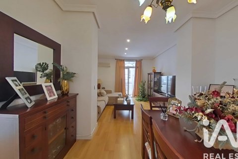 Dzīvoklis pārdošanā Cadiz, Spānijā 4 istabas, 130 m2 Nr. 172573 - attēls 4