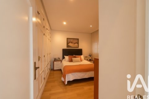Dzīvoklis pārdošanā Cadiz, Spānijā 4 istabas, 130 m2 Nr. 172573 - attēls 19