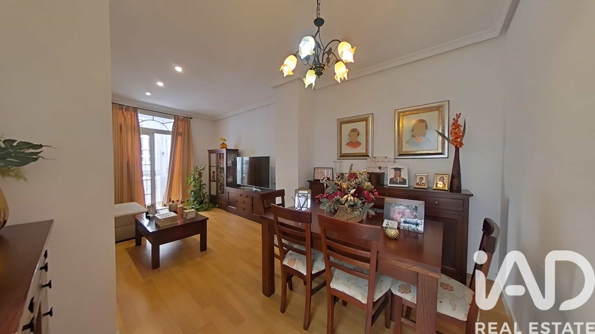 Apartament w Cadiz, Hiszpania 4 sypialnie, 130 mkw. nr 172573