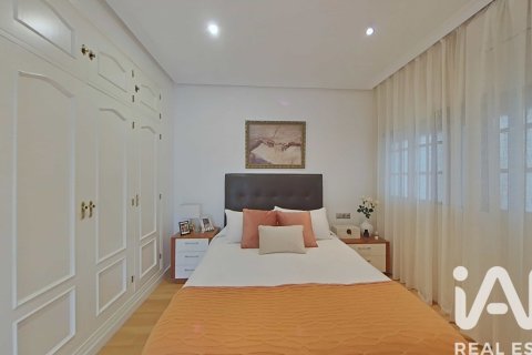 Dzīvoklis pārdošanā Cadiz, Spānijā 4 istabas, 130 m2 Nr. 172573 - attēls 20