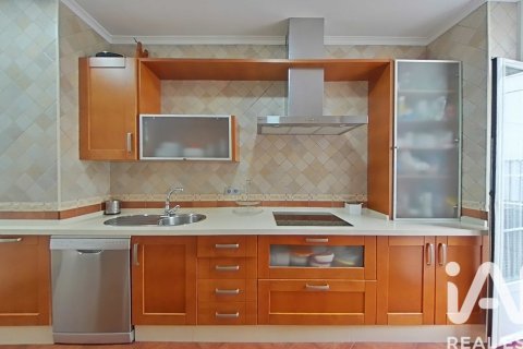 Dzīvoklis pārdošanā Cadiz, Spānijā 4 istabas, 130 m2 Nr. 172573 - attēls 8