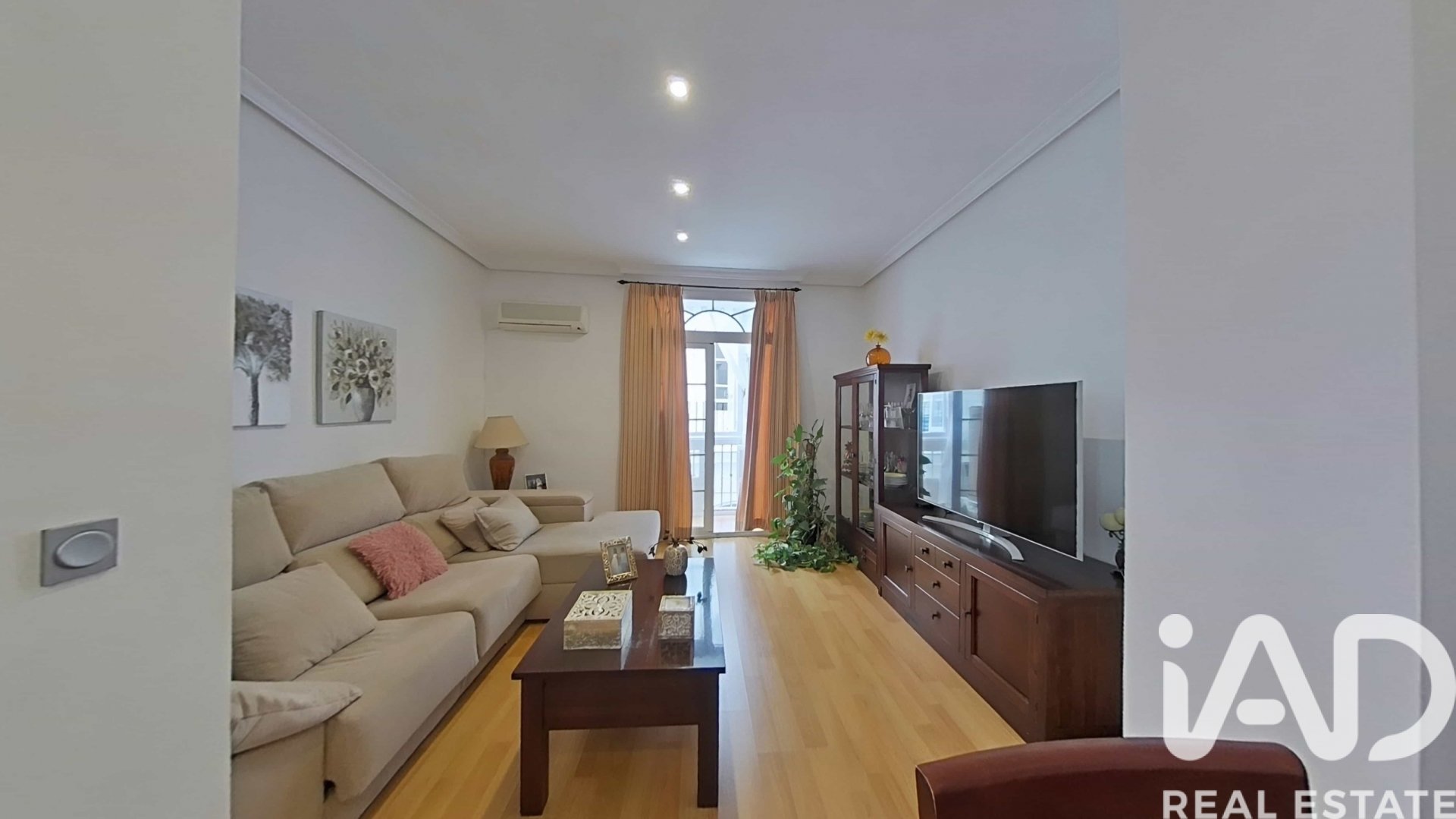 Apartament w Cadiz, Hiszpania 4 sypialnie, 130 mkw. nr 172573