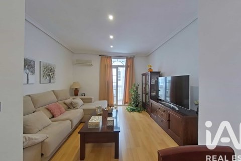 Dzīvoklis pārdošanā Cadiz, Spānijā 4 istabas, 130 m2 Nr. 172573 - attēls 2