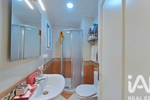 Dzīvoklis pārdošanā Cadiz, Spānijā 4 istabas, 130 m2 Nr. 172573 - attēls 23