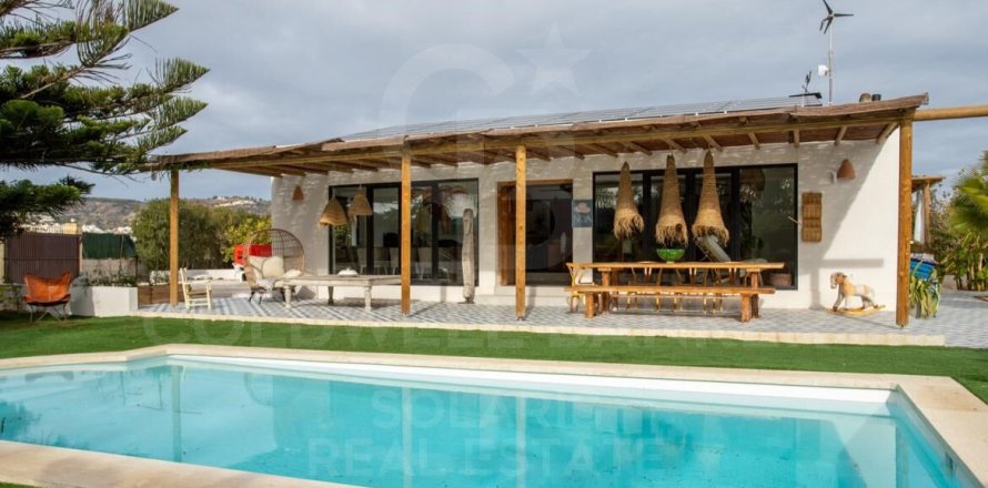 Villa à Javea, Alicante, Espagne 6 chambres, 250 m2 No. 179186